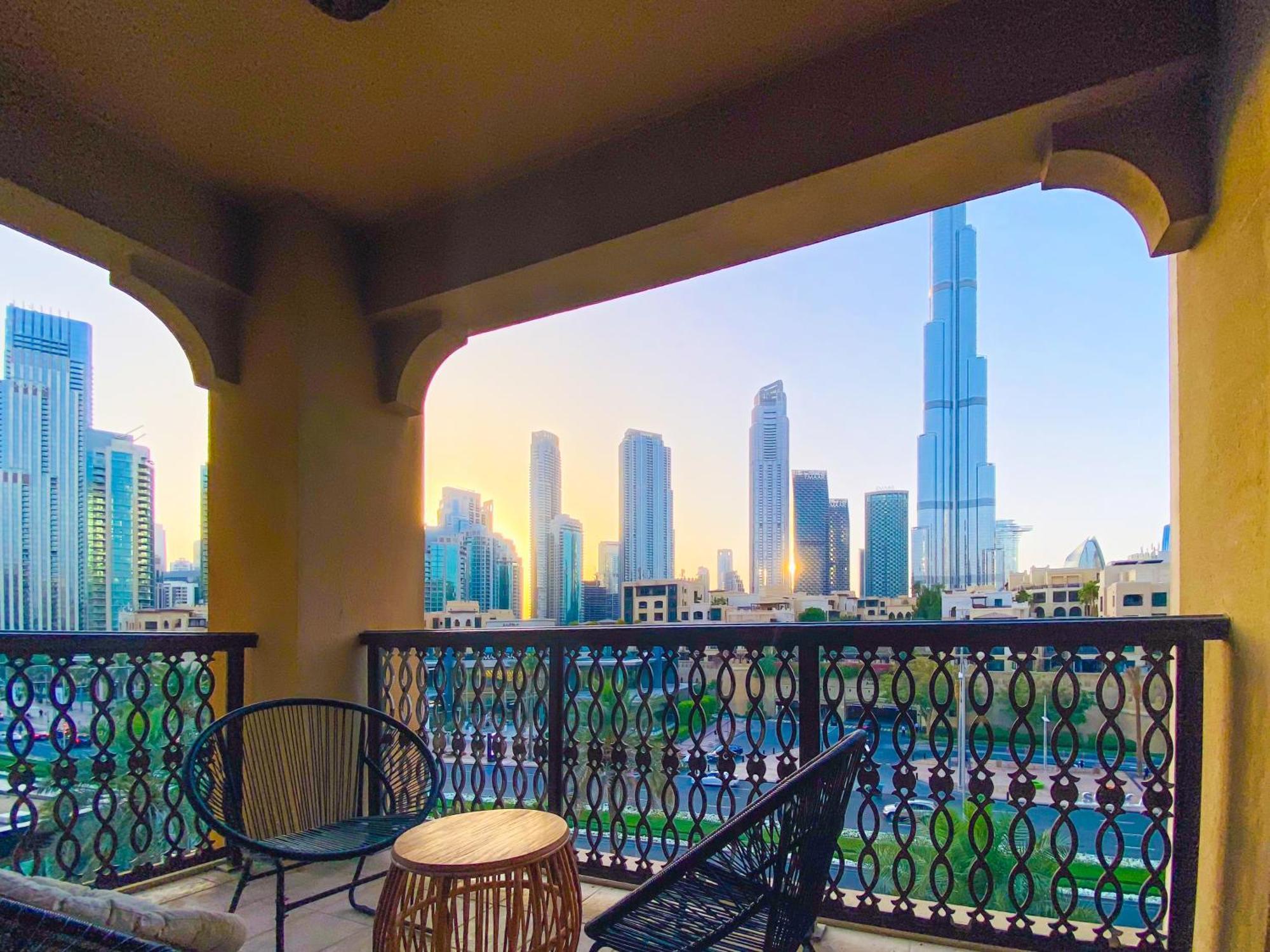 Live The Burj Lifestyle In Timeless Oldtown By Sbh अपार्टमेंट
