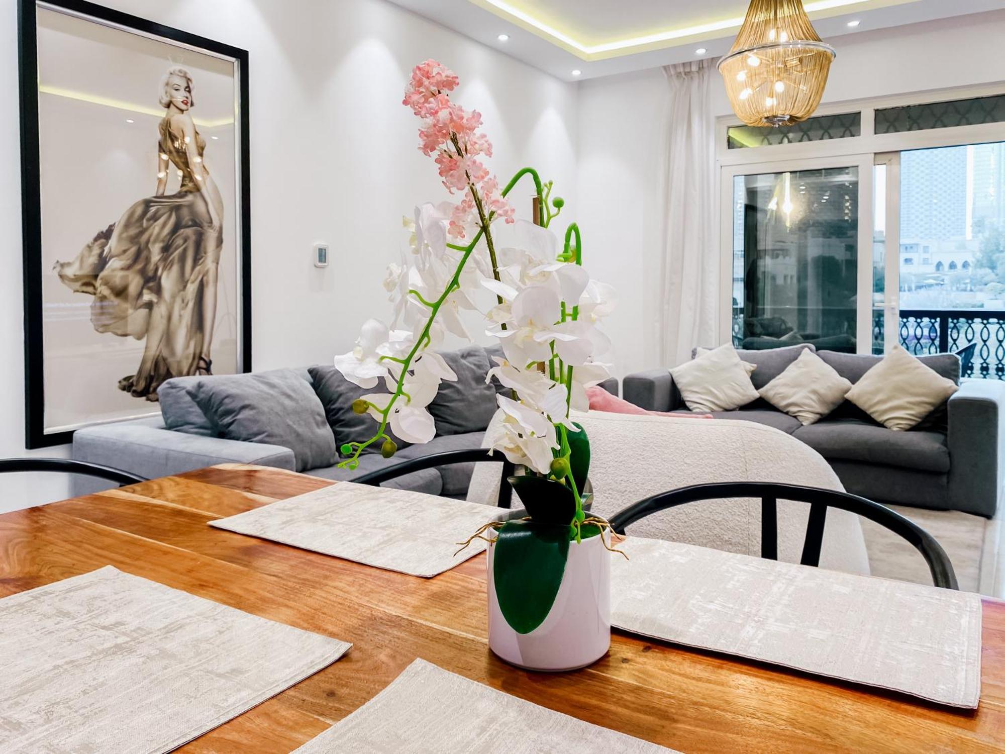 Live The Burj Lifestyle In Timeless Oldtown By Sbh अपार्टमेंट *